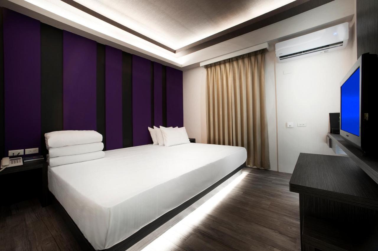 Two Fukun Hotel Jiaoxi Exteriör bild